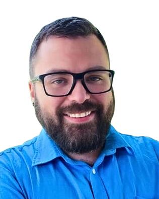 Headshot of Zac Mone