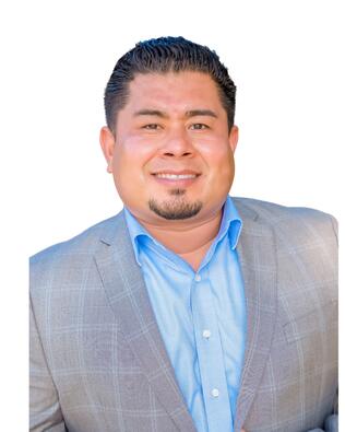 Headshot of Samuel Navarro