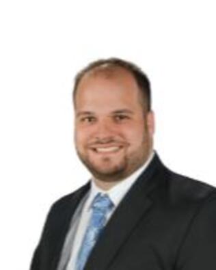 Headshot of Kyle Hoogeveen
