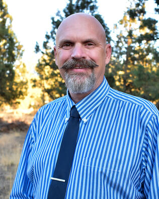 Headshot of Steven Penni