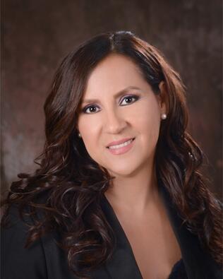 Headshot of Maria Avila