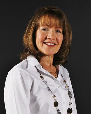 Headshot of Debbie Novak