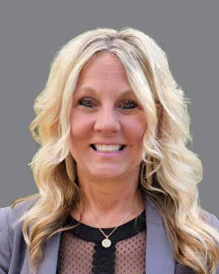 Headshot of Gretchen Patnode