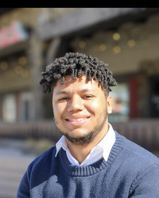 Headshot of Mason Cassity