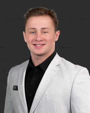 Headshot of Trevor Kennedy