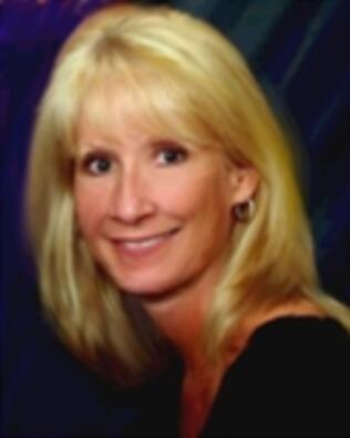 Headshot of Sandra Kinder