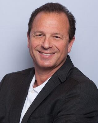 Headshot of Steven Meyer