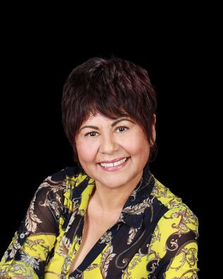 Headshot of Doris Caicedo