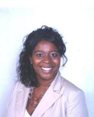 Headshot of Stacy Miller