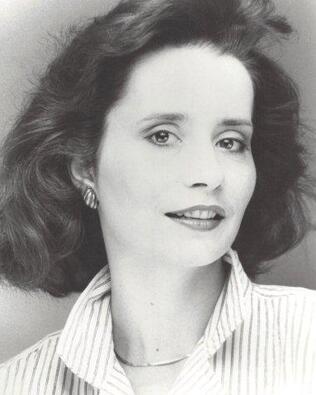 Headshot of Andrea Mann