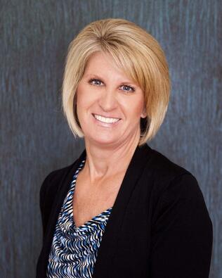Headshot of Rhonda Tryon