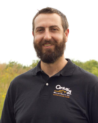 Headshot of Nicholas Solomon