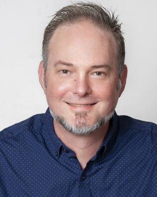 Headshot of Jonathan Easter
