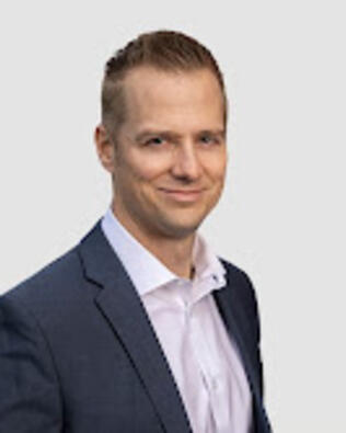 Headshot of David Constant