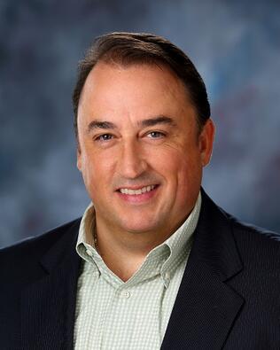 Headshot of Matthew McLennan