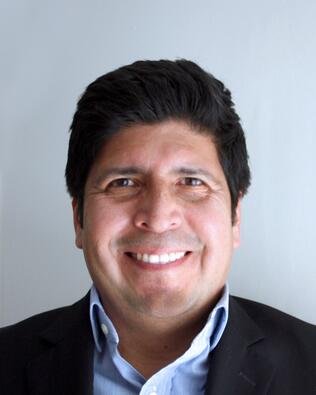 Headshot of Felipe Romero