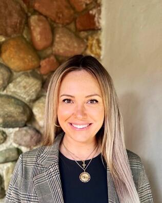 Headshot of Christina Csulak