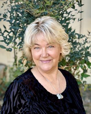 Headshot of Denise WilliGillespie