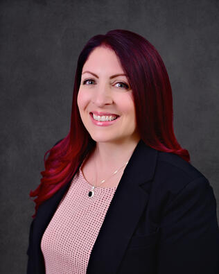 Headshot of Cara Champigny