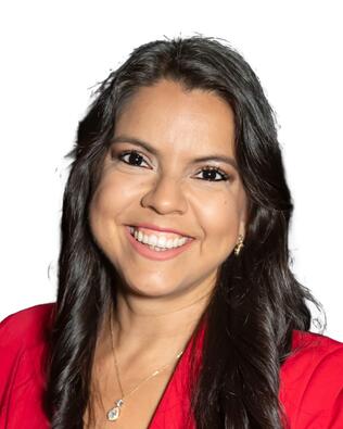 Headshot of Yesennia Tovar