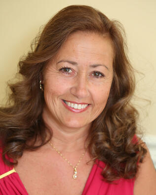 Headshot of Renee Lepore