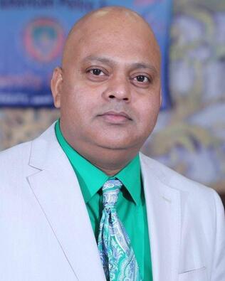 Headshot of Gobinjeet Bania