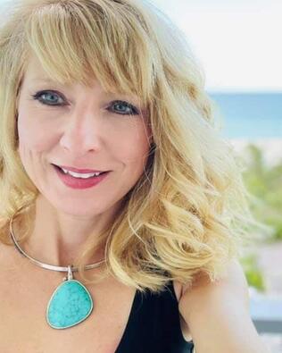 Headshot of Nicole Nauman