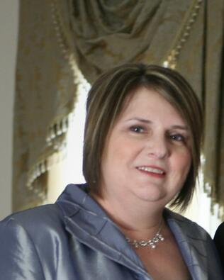 Headshot of Tammy Howard