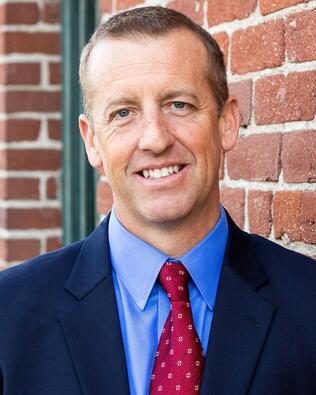 Headshot of Brandon Pearce