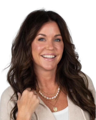 Headshot of Amy Roesslein