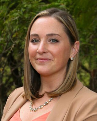 Headshot of Skyla Nealy