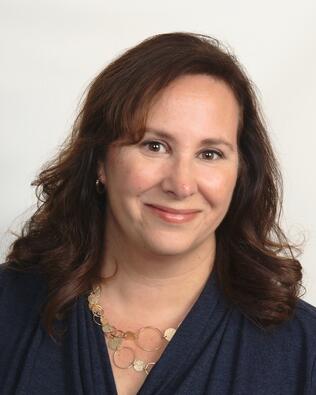 Headshot of Lisa Weiss