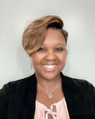 Headshot of LaToya Coleman-McKnight