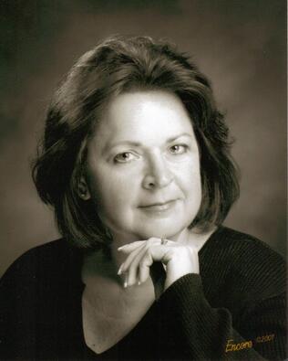 Headshot of Susan Hahn