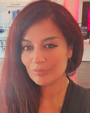 Headshot of Sali Alkhouri