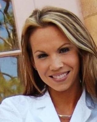 Headshot of Kimberly Weaver