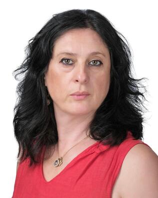 Headshot of Khatie Tsintsadze