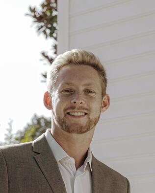 Headshot of Jacob English