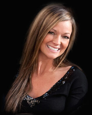 Headshot of Kerry Zamora
