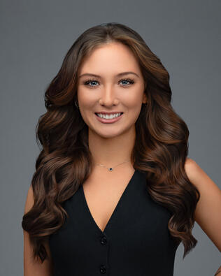 Headshot of Emma Witt