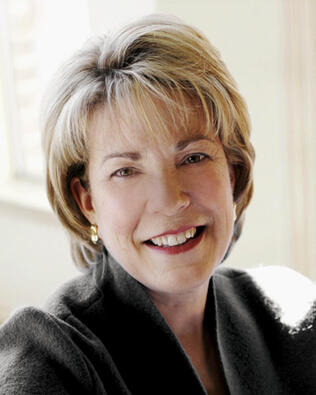 Headshot of Jo Ella Barrett