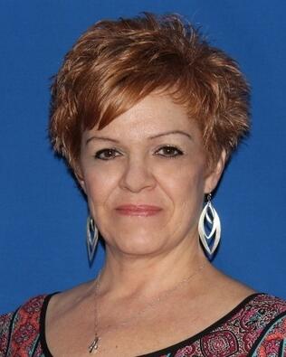 Headshot of Cindy Dunmire