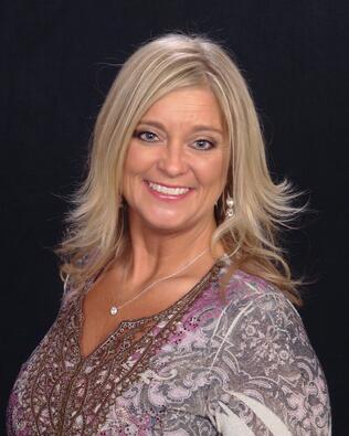 Headshot of Tracy Graham
