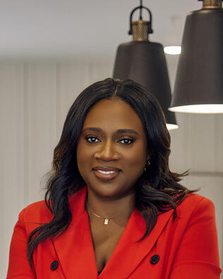 Headshot of Tiffany Harris