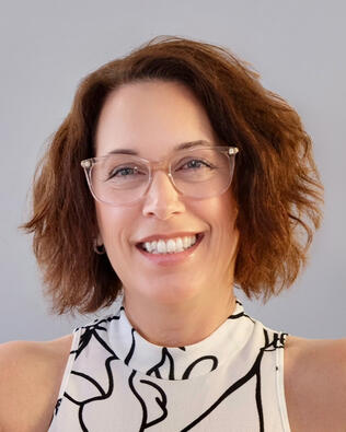 Headshot of Sarah Meyers