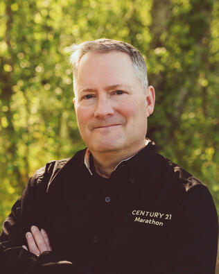 Headshot of James Burton