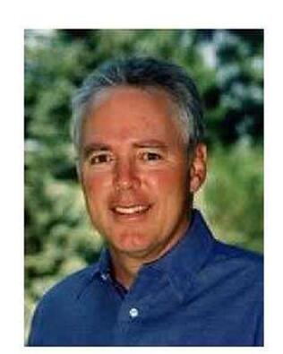 Headshot of Gregg Landauer