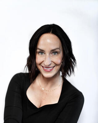 Headshot of Lindsay Sullivan