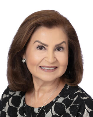 Headshot of Diana Lopez