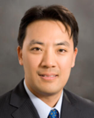 Headshot of Philip Kim